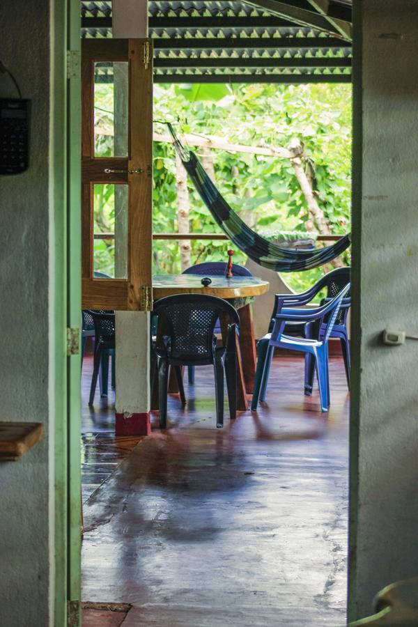 Hostel Life Is Good Moyogalpa Exterior photo